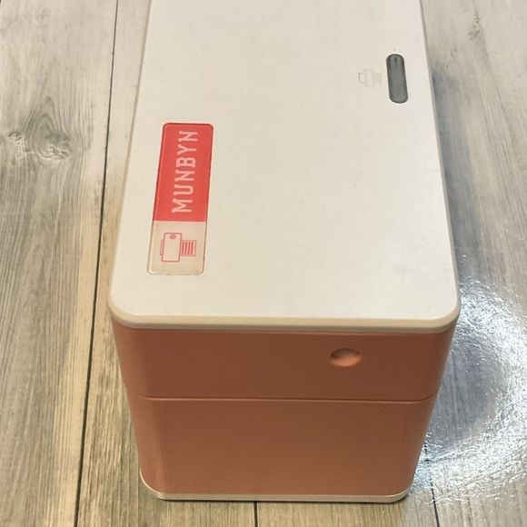 MUNBYN USB Thermal Shipping Label Printer - RealWriter Pink Label Printer - Picture 5 of 5